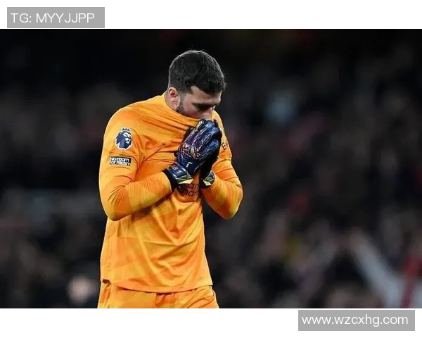 利物浦双线失利深层原因剖析战术失误体能透支与纽卡崛起的背后故事 利物浦双线失利深层原因剖析战术失误体能透支与纽卡崛起的背后故事