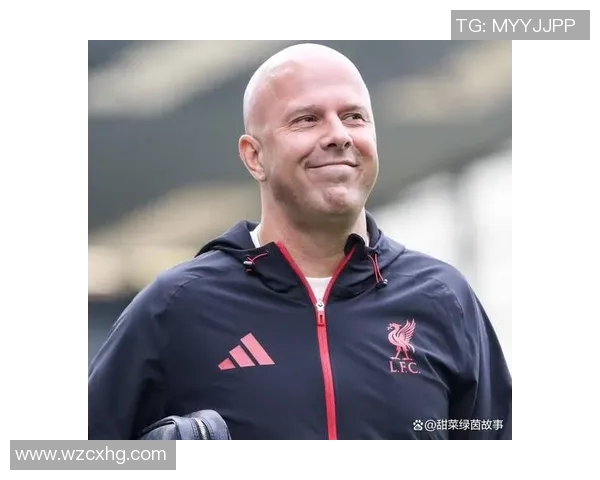 意大利前锋在利物浦失宠穆里尼奥公开示好欲引进他 意大利前锋在利物浦失宠穆里尼奥公开示好欲引进他